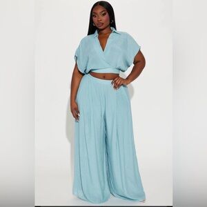 Fashion nova 2 piece set